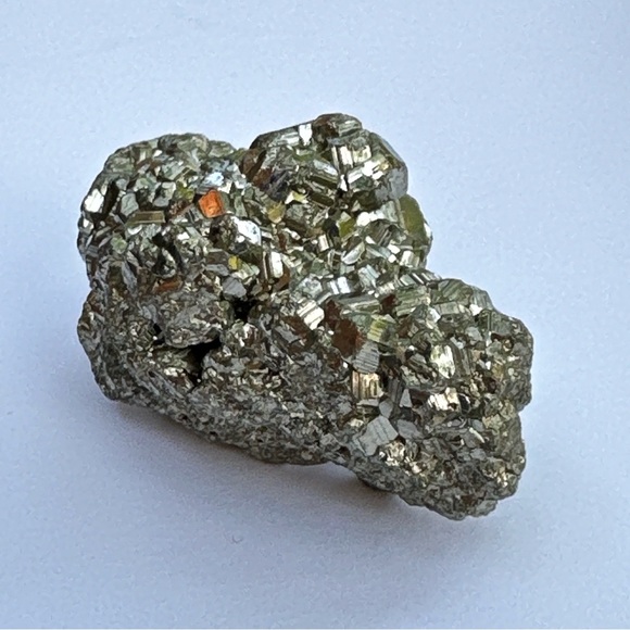 Genuine 239.00 Cts Pyrite Druzy - Picture 3 of 16